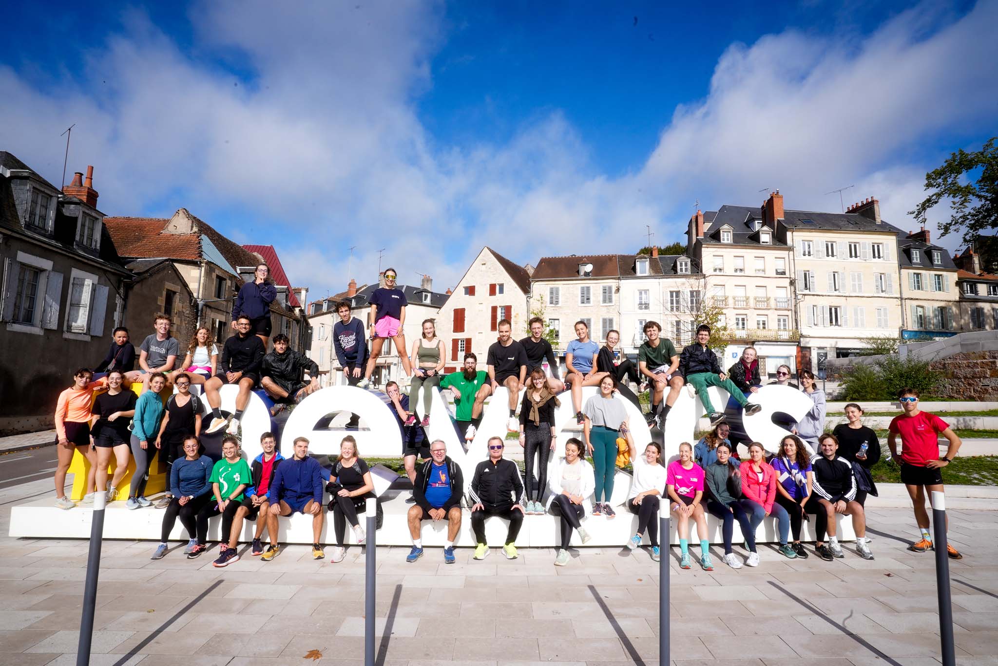 Lire la suite à propos de l’article Week-end d’intégration des nouveaux internes bourguignons organisé par l’AJMGB et et l’AIHD à Nevers