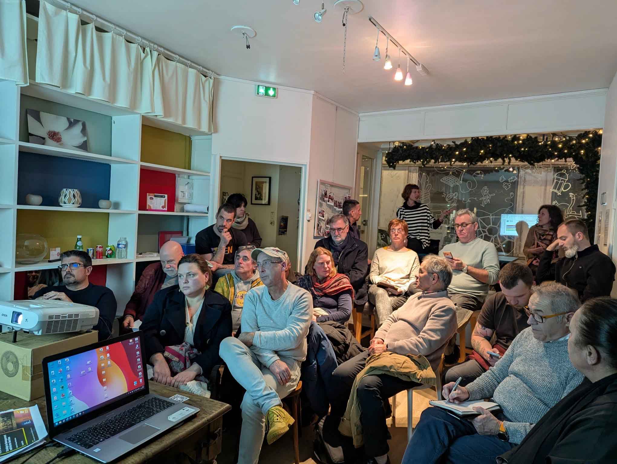 Lire la suite à propos de l’article Rendu de l’étude sur les tiers-lieux : quel avenir pour nos tiers-lieux ?